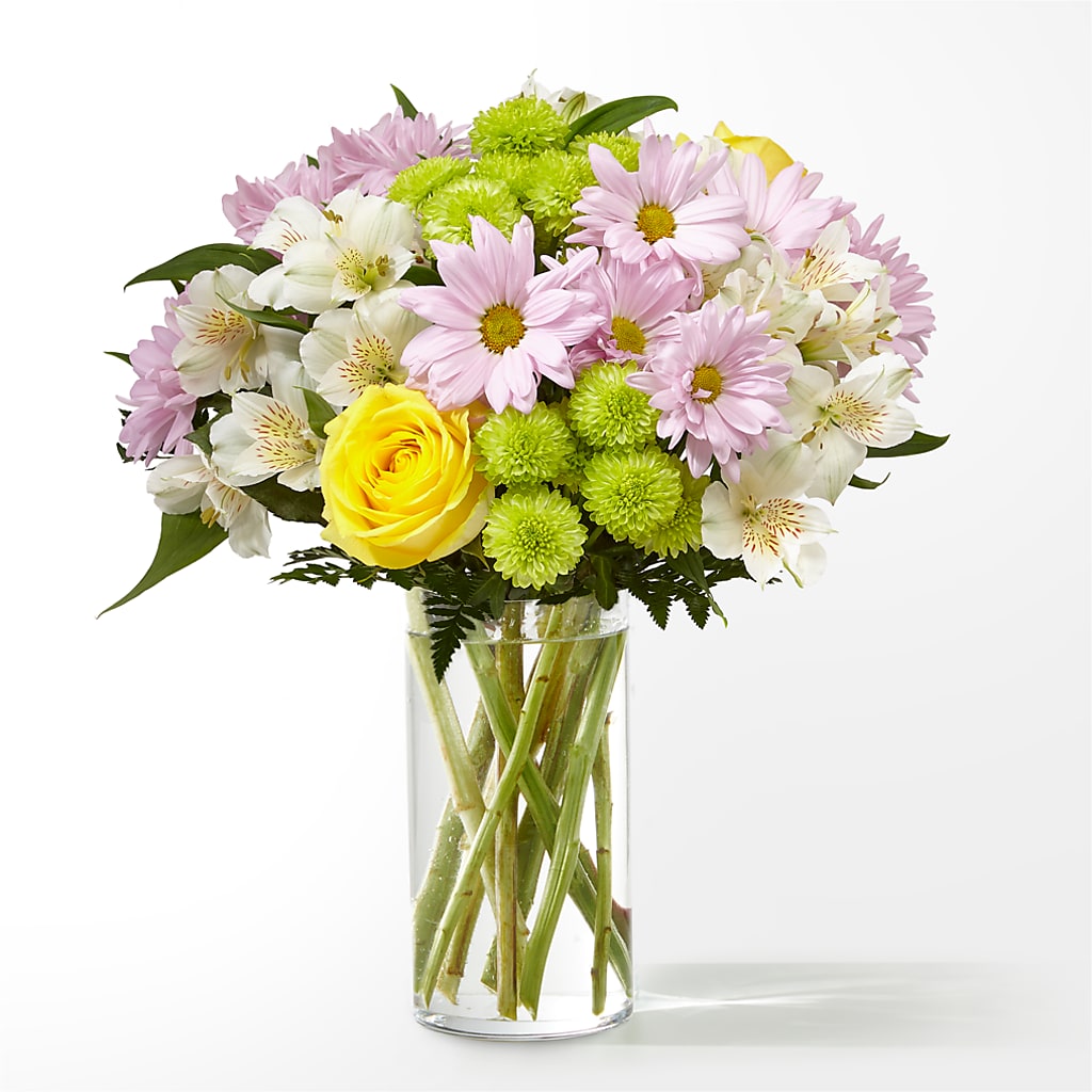 Sweet Spring Delight Bouquet – CHRISTINE'S CREATIONS FLOWER SHOP, West Haven CT