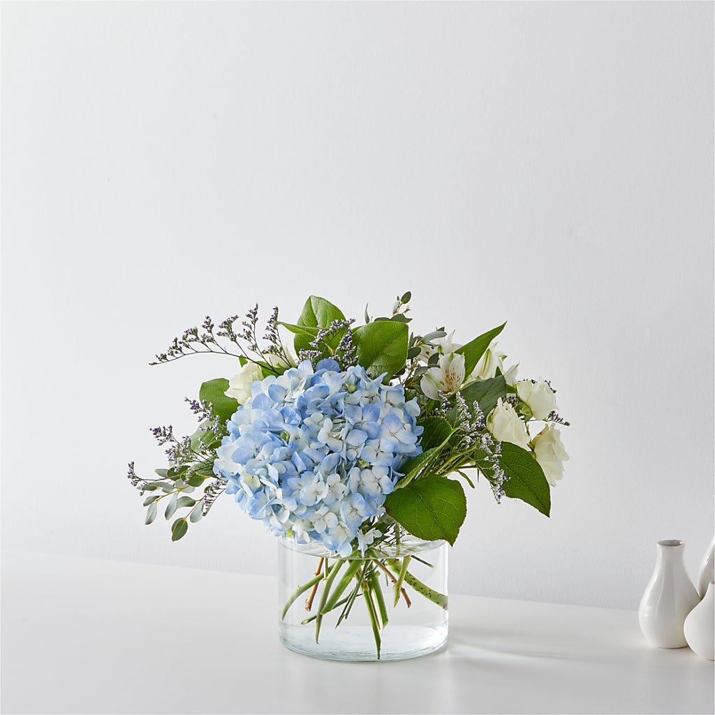 Coastal Blossom Bouquet – CHRISTINE'S CREATIONS FLOWER SHOP, West Haven CT