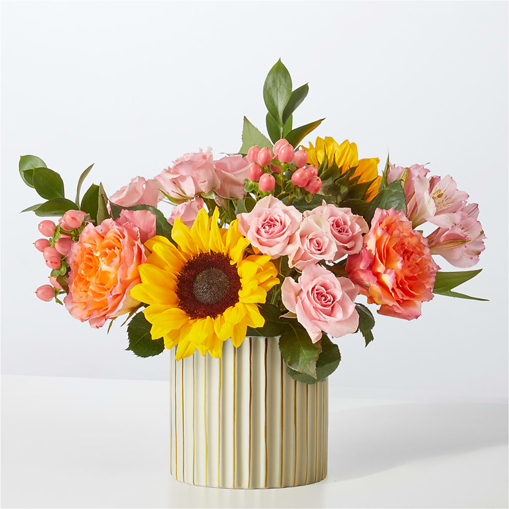 Sun's Out Bouquet – CHRISTINE'S CREATIONS FLOWER SHOP, West Haven CT