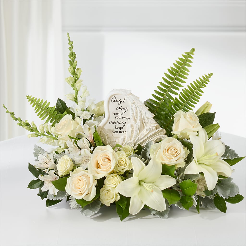 Holding You Close Arrangement – CHRISTINE'S CREATIONS FLOWER SHOP, West Haven CT