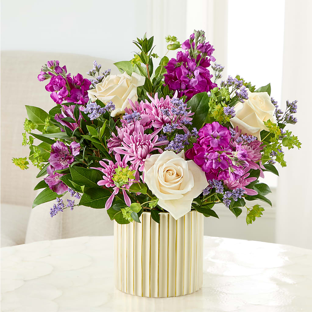 The Boutique Bouquet – CHRISTINE'S CREATIONS FLOWER SHOP, West Haven CT