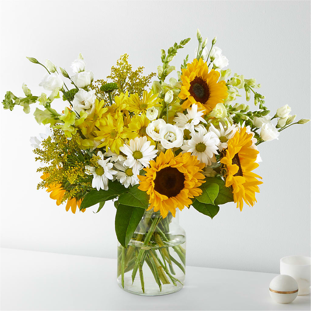 Hello Sunshine Bouquet – CHRISTINE'S CREATIONS FLOWER SHOP, West Haven CT