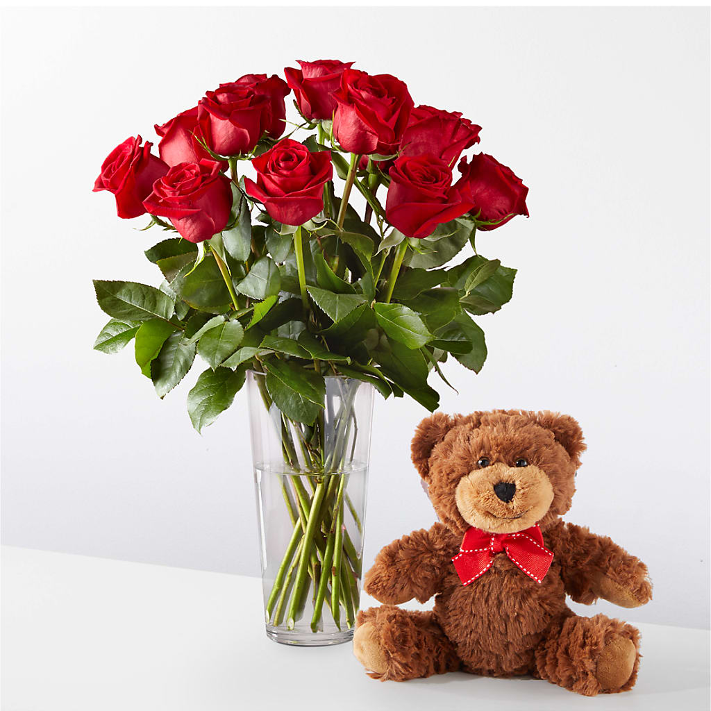 Romantic Long Stem Red Rose Bouquet Bundles – CHRISTINE'S CREATIONS FLOWER SHOP, West Haven CT