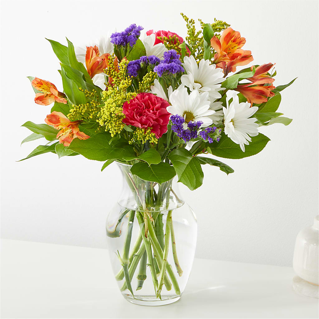 Oopsie Daisy Bouquet – CHRISTINE'S CREATIONS FLOWER SHOP, West Haven CT
