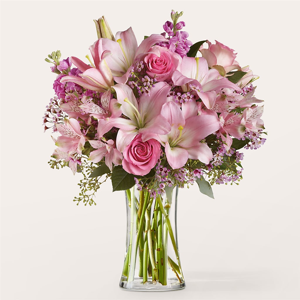 Gentle Gesture Bouquet – CHRISTINE'S CREATIONS FLOWER SHOP, West Haven CT
