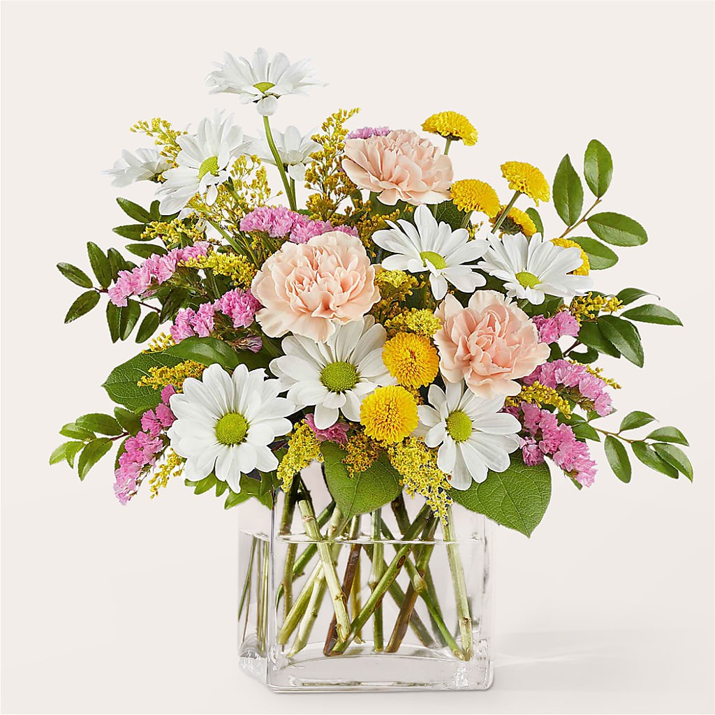 Country Cottage Bouquet – CHRISTINE'S CREATIONS FLOWER SHOP, West Haven CT