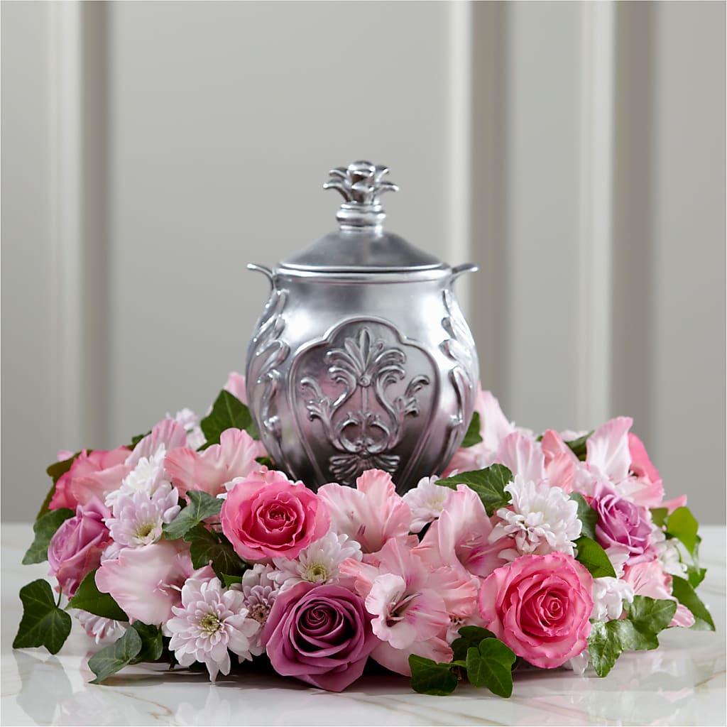 Glorious Tribute Arrangement – CHRISTINE'S CREATIONS FLOWER SHOP, West Haven CT