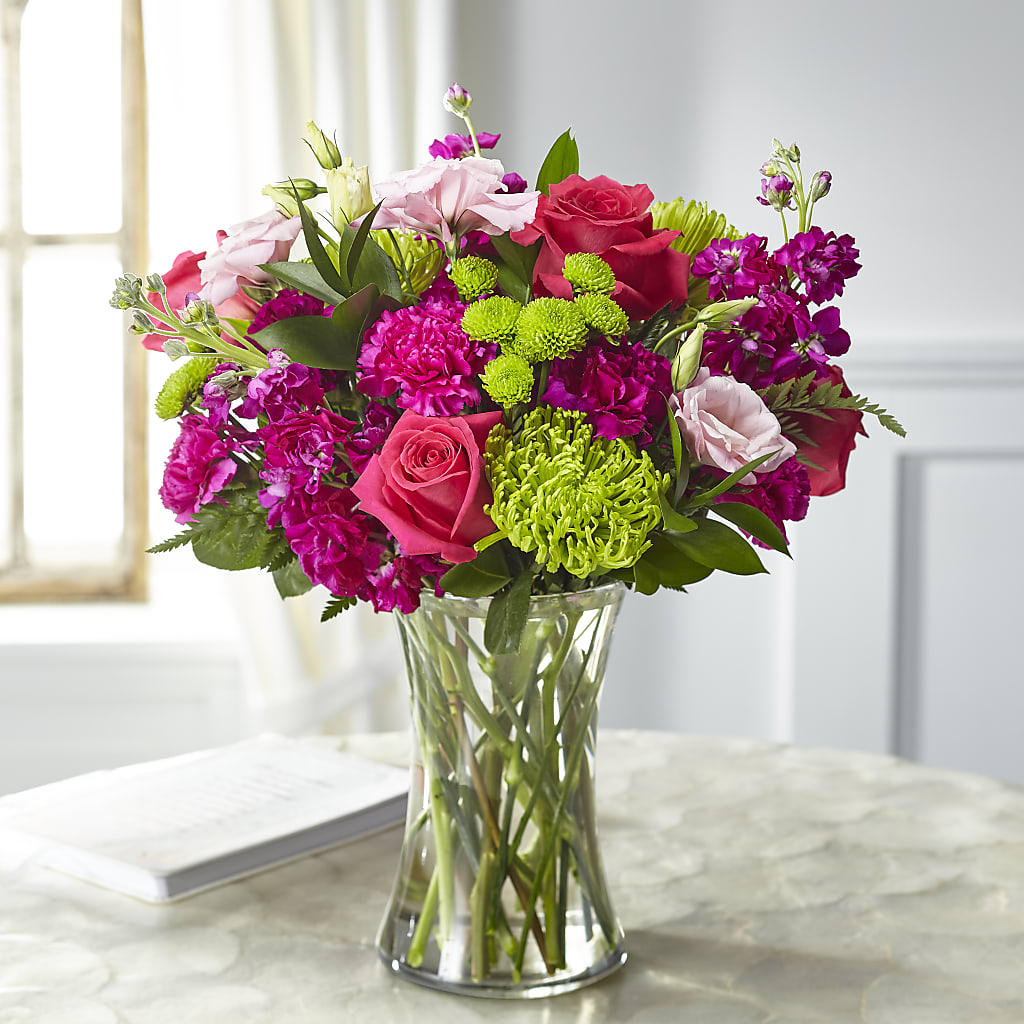 Everlasting Embrace Bouquet – CHRISTINE'S CREATIONS FLOWER SHOP, West Haven CT