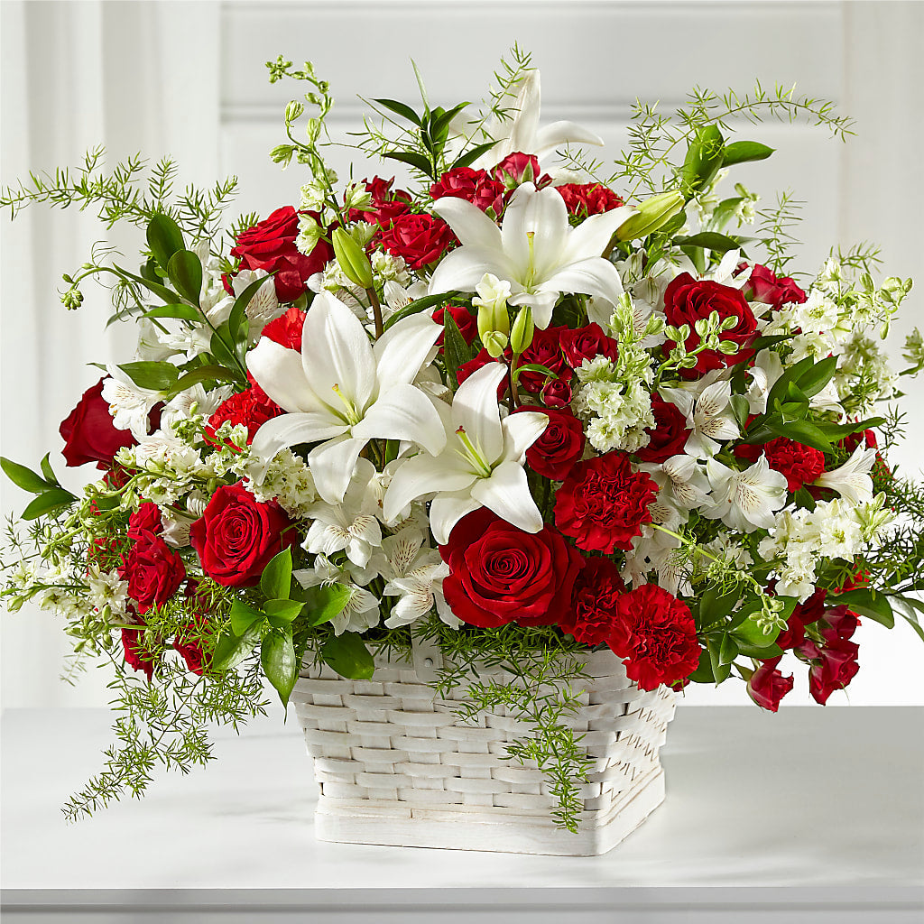 Sentiments of Love Arrangement – CHRISTINE'S CREATIONS FLOWER SHOP, West Haven CT