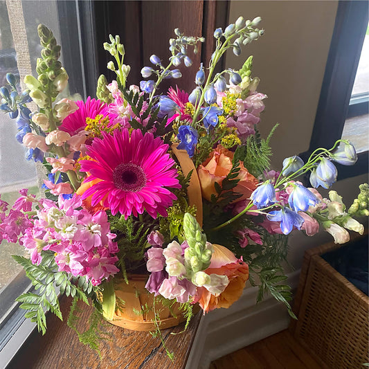 Garden of Life Basket – CHRISTINE'S CREATIONS FLOWER SHOP, West Haven CT