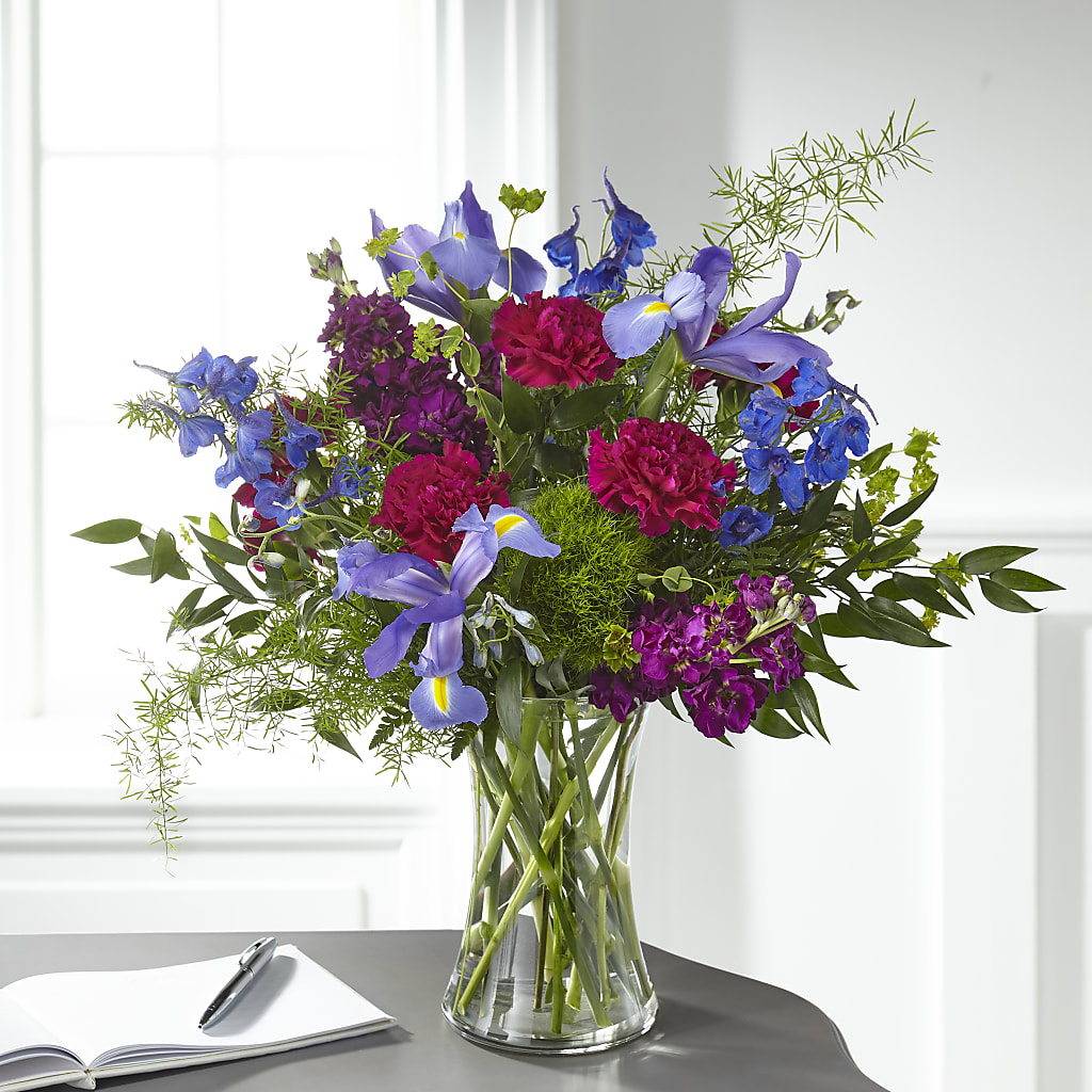 Giving Grace Bouquet – CHRISTINE'S CREATIONS FLOWER SHOP, West Haven CT