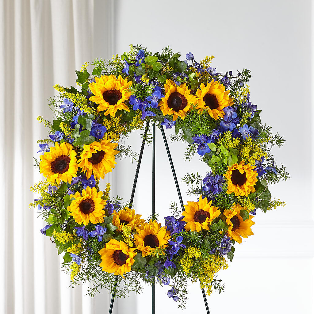 Bright Rays Wreath – CHRISTINE'S CREATIONS FLOWER SHOP, West Haven CT