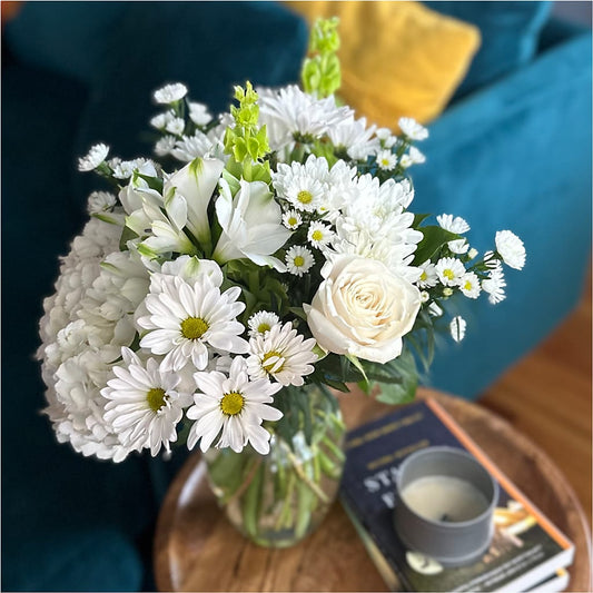 Classic Ivory – A Florist Original – CHRISTINE'S CREATIONS FLOWER SHOP, West Haven CT