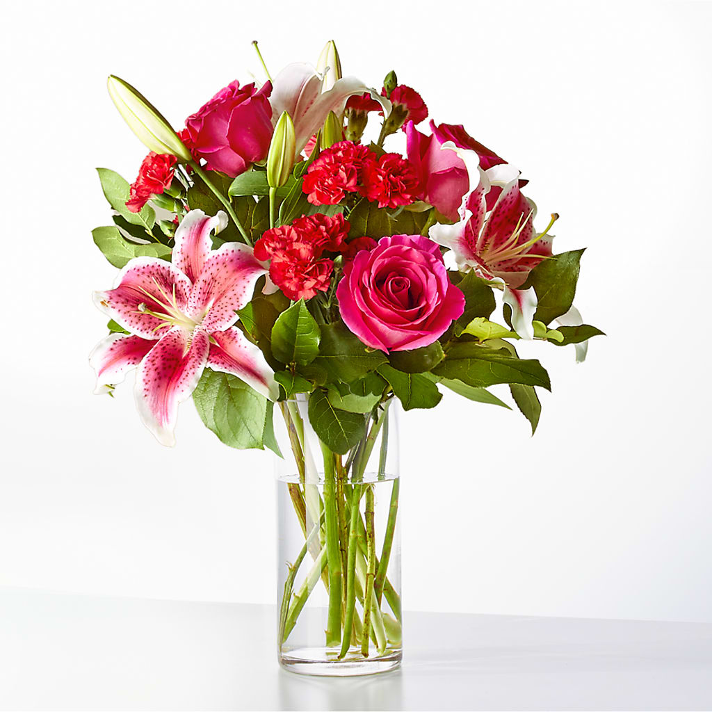 Love at First Sight Bouquet – CHRISTINE'S CREATIONS FLOWER SHOP, West Haven CT
