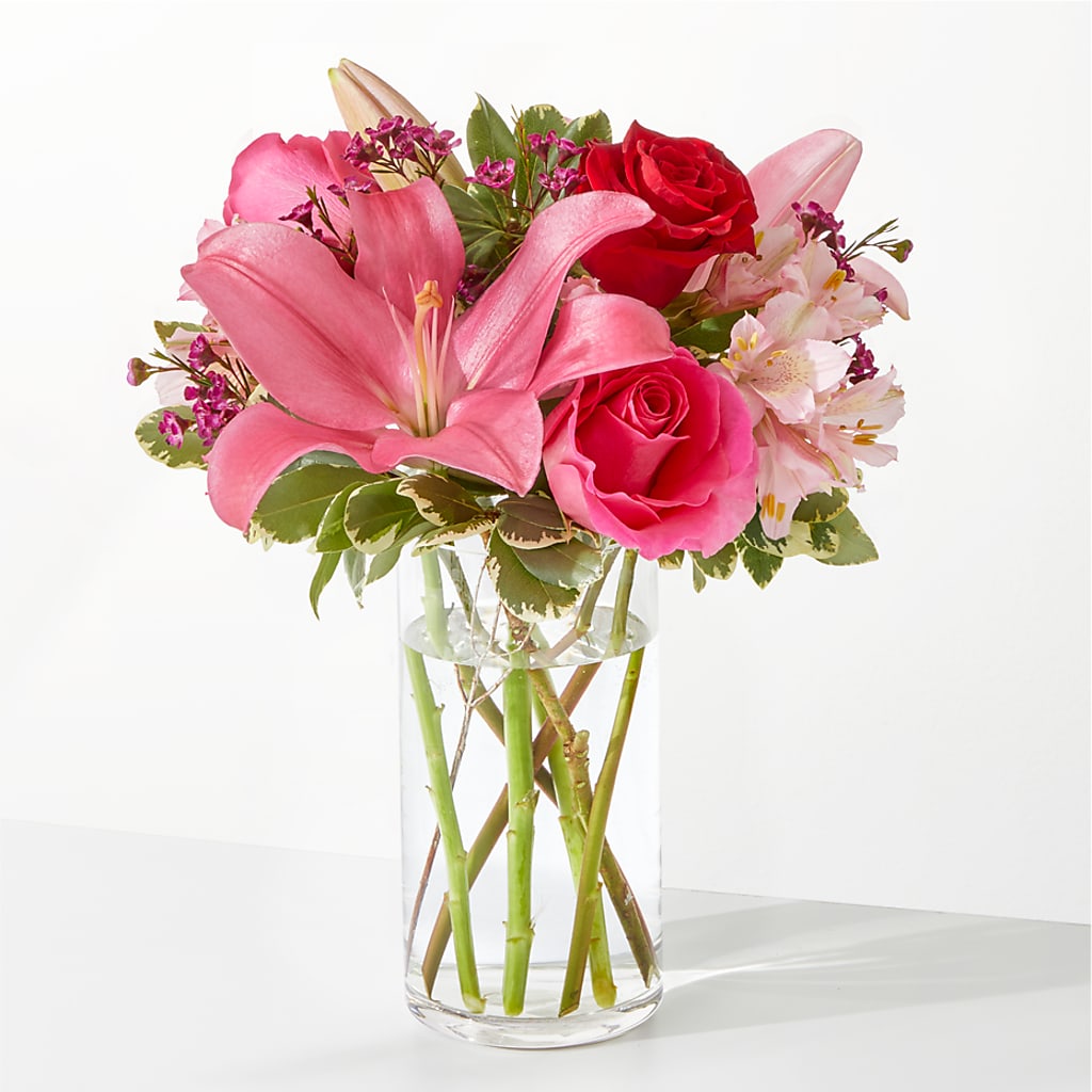 Lucky in Love Bouquet – CHRISTINE'S CREATIONS FLOWER SHOP, West Haven CT