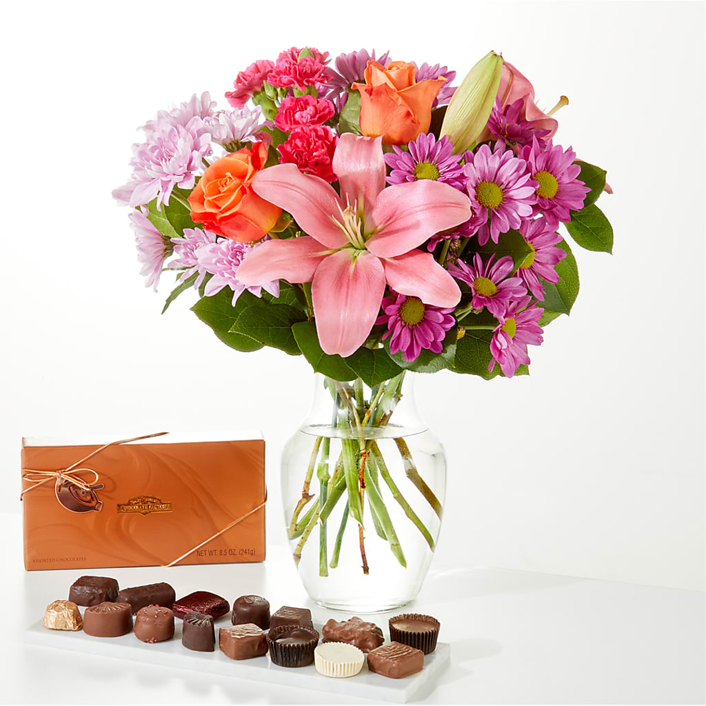 One and Only Bouquet and Chocolate Bundle – CHRISTINE'S CREATIONS FLOWER SHOP, West Haven CT