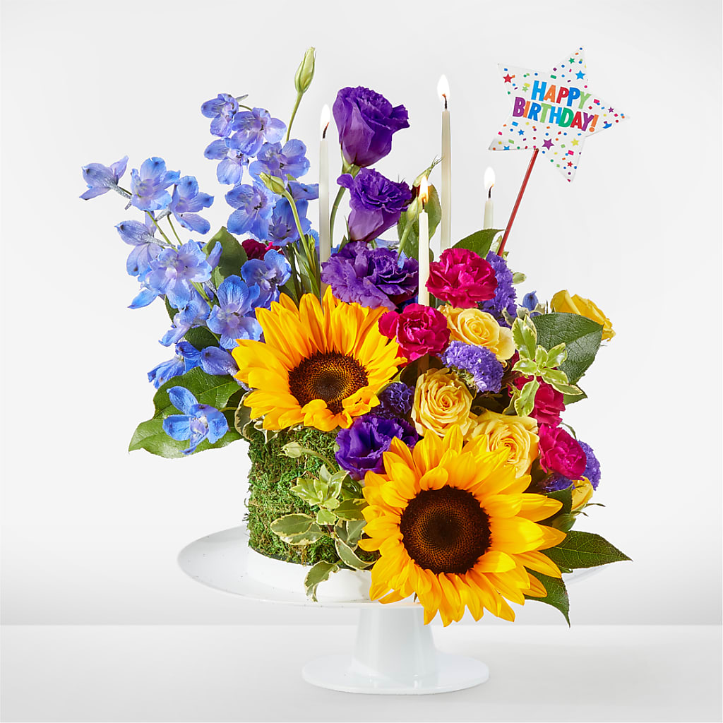 Star of the Day Floral Cake – CHRISTINE'S CREATIONS FLOWER SHOP, West Haven CT