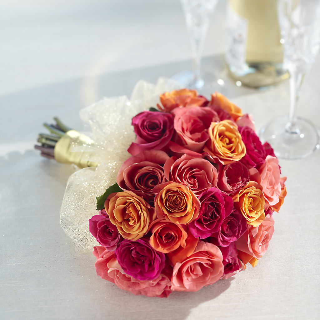 Sweet Roses Bouquet – CHRISTINE'S CREATIONS FLOWER SHOP, West Haven CT