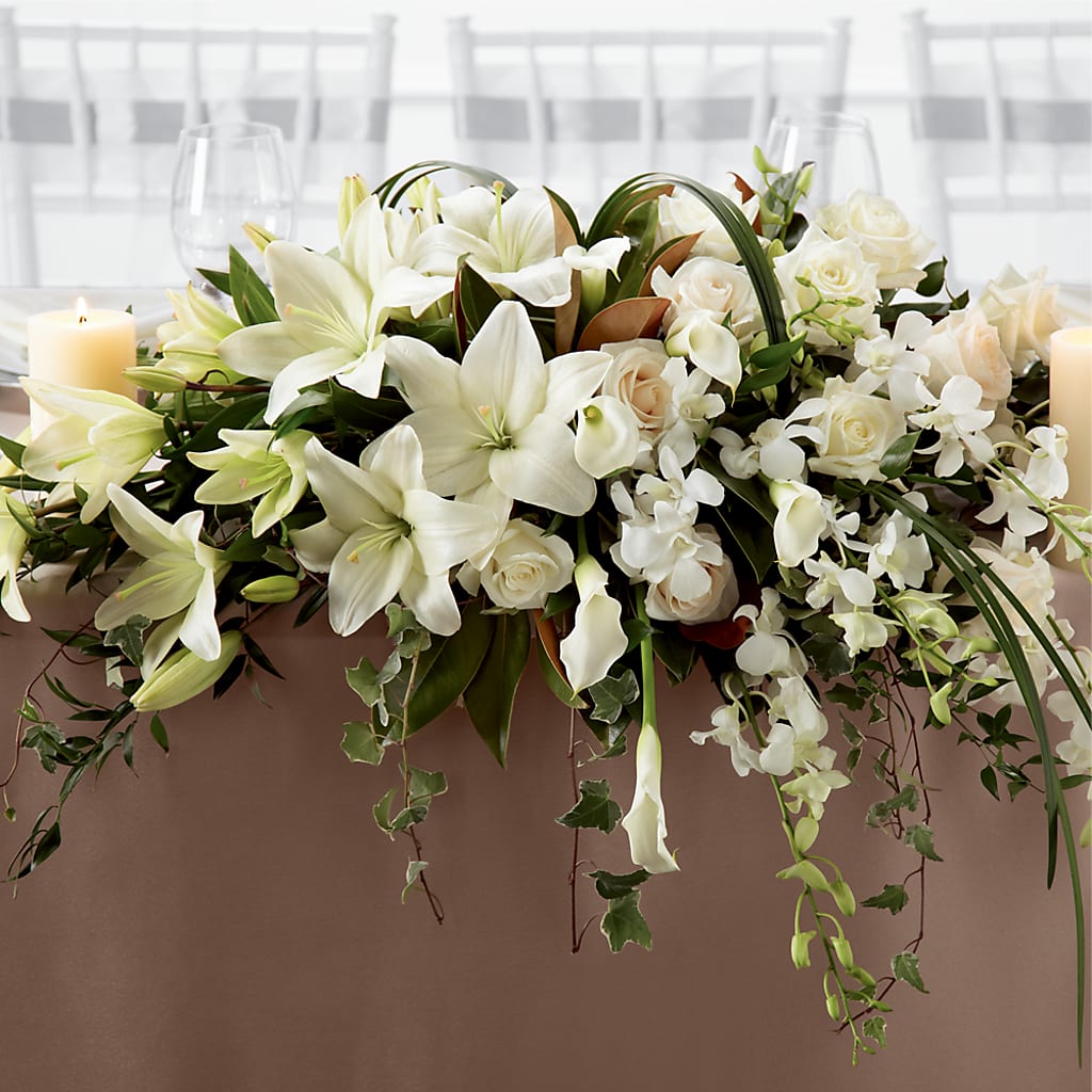 White Linen Arrangement – CHRISTINE'S CREATIONS FLOWER SHOP, West Haven CT