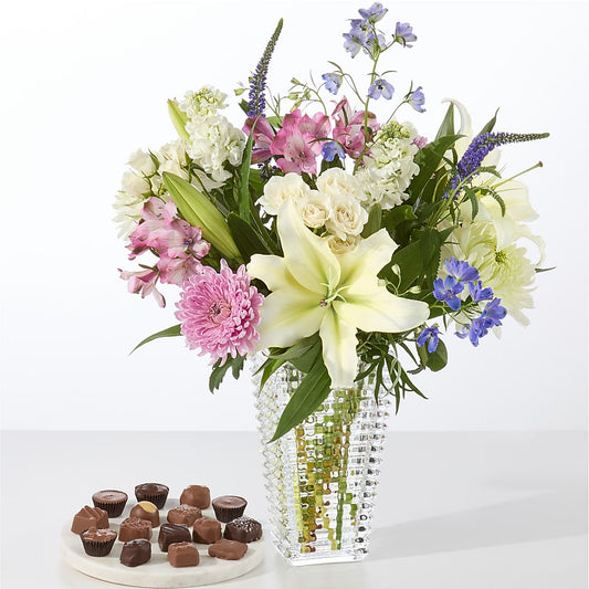 Winter Celebration Bouquet – CHRISTINE'S CREATIONS FLOWER SHOP, West Haven CT
