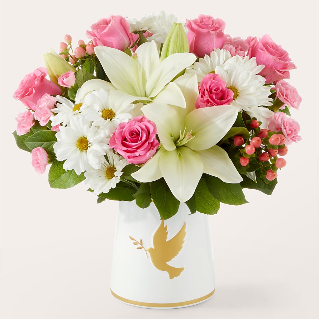 Whispers of Comfort Bouquet – CHRISTINE'S CREATIONS FLOWER SHOP, West Haven CT