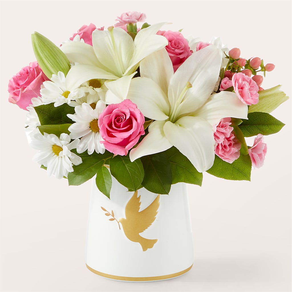 Whispers of Comfort Bouquet – CHRISTINE'S CREATIONS FLOWER SHOP, West Haven CT