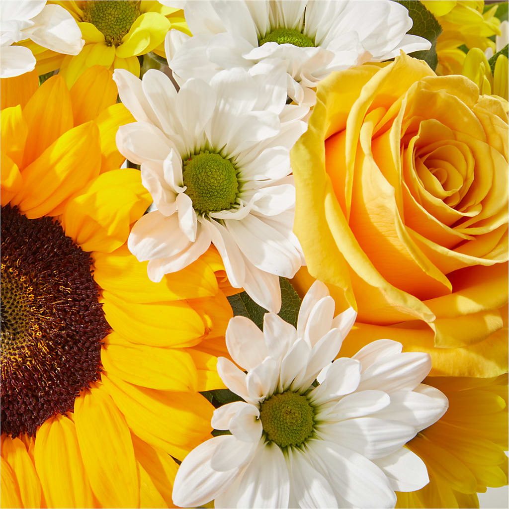 Be Happy Bouquet – CHRISTINE'S CREATIONS FLOWER SHOP, West Haven CT