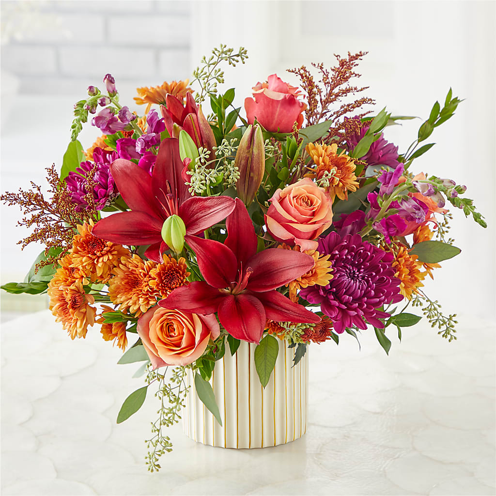 Burgundy Landscape Bouquet – CHRISTINE'S CREATIONS FLOWER SHOP, West Haven CT