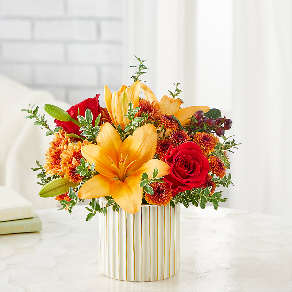 Scarlet Skies Bouquet – CHRISTINE'S CREATIONS FLOWER SHOP, West Haven CT