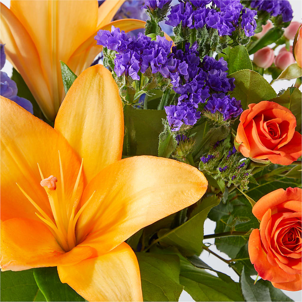 Radiant Citrus Bouquet – CHRISTINE'S CREATIONS FLOWER SHOP, West Haven CT