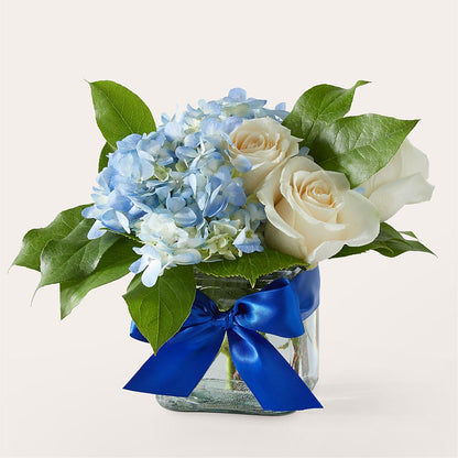 Sky Blue Delight Bouquet – CHRISTINE'S CREATIONS FLOWER SHOP, West Haven CT