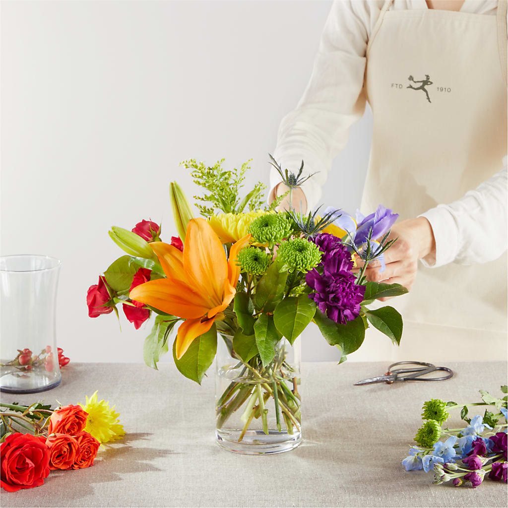 Summer Spectra - A Florist Original – CHRISTINE'S CREATIONS FLOWER SHOP, West Haven CT