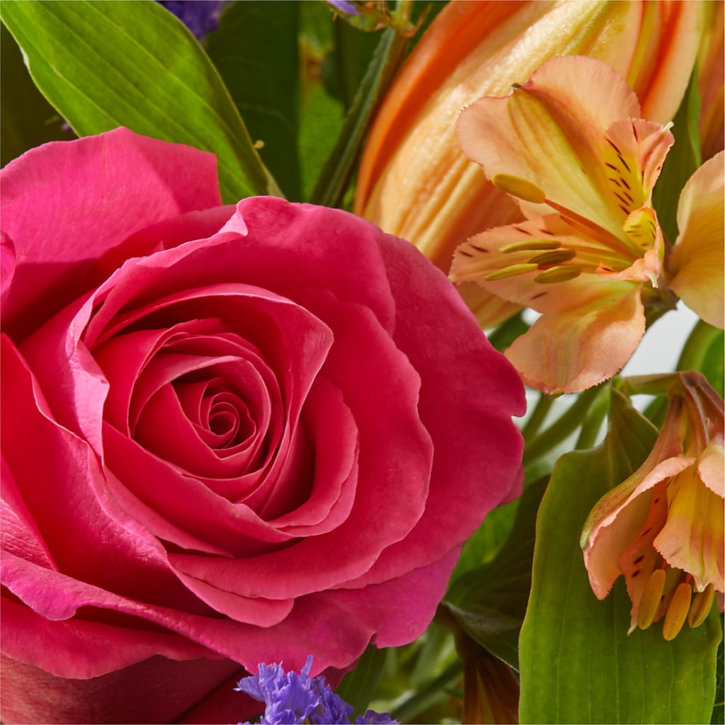 Joyful Bouquet – CHRISTINE'S CREATIONS FLOWER SHOP, West Haven CT