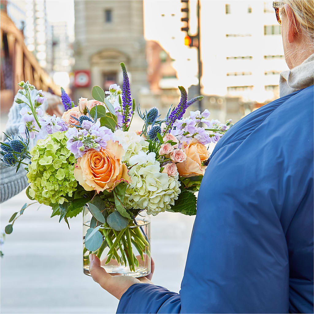 Porch Swing Bouquet – CHRISTINE'S CREATIONS FLOWER SHOP, West Haven CT