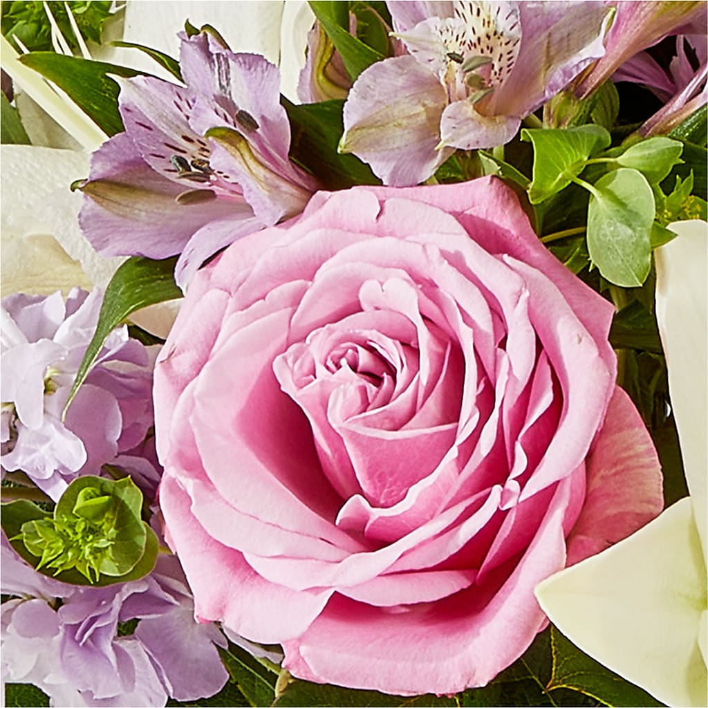 Daydreamer Bouquet – CHRISTINE'S CREATIONS FLOWER SHOP, West Haven CT