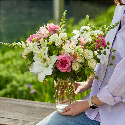 Fondly Bouquet – CHRISTINE'S CREATIONS FLOWER SHOP, West Haven CT