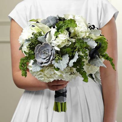 Sweet Innocence Bouquet – CHRISTINE'S CREATIONS FLOWER SHOP, West Haven CT