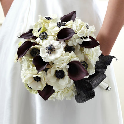 To Have and To Hold Bouquet – CHRISTINE'S CREATIONS FLOWER SHOP, West Haven CT