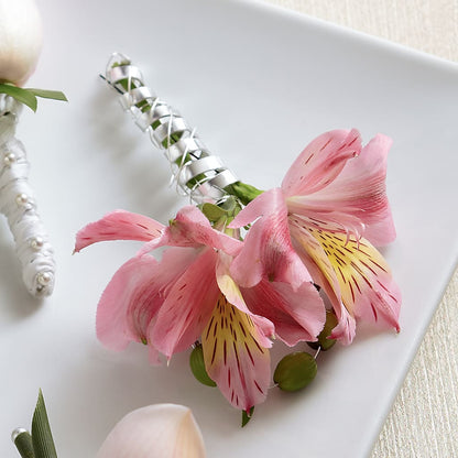 Pink Peruvian Lily Boutonniere – CHRISTINE'S CREATIONS FLOWER SHOP, West Haven CT