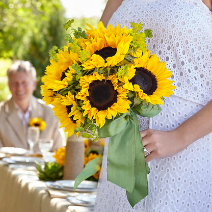 Free Spirit Bouquet – CHRISTINE'S CREATIONS FLOWER SHOP, West Haven CT