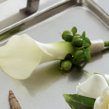 White Calla Boutonniere – CHRISTINE'S CREATIONS FLOWER SHOP, West Haven CT