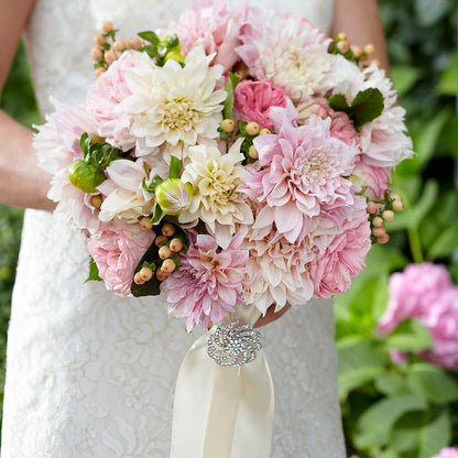 Heart's Promise Bouquet – CHRISTINE'S CREATIONS FLOWER SHOP, West Haven CT